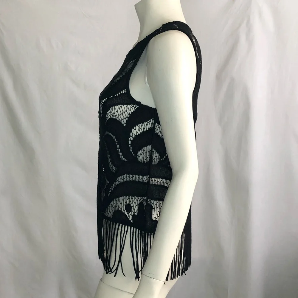 Dynamite woman’s festival black lace fringe crop top brand new with tag size XS - Picture 2 of 12
